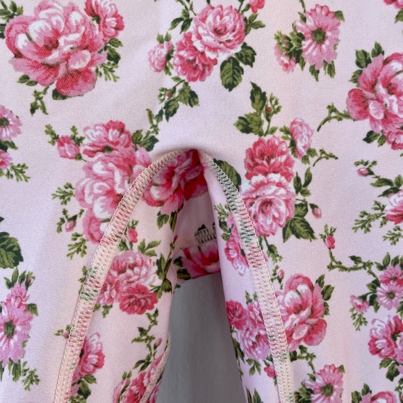 🎀 LoveShackFancy x Bandier Biker Shorts 🎀 - Picture 5 of 6